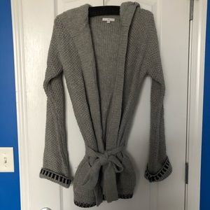 GAP Lamb’s Wool Cable Knit Boyfriend Sweater Small